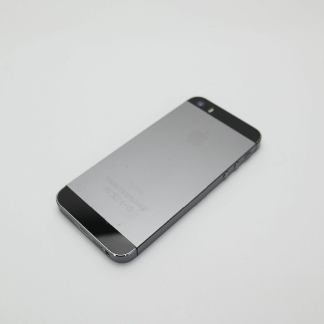 iPhone(アイフォーン)の超美品 iPhone5s 32GB グレー ブラック スマホ/家電/カメラのスマートフォン/携帯電話(スマートフォン本体)の商品写真