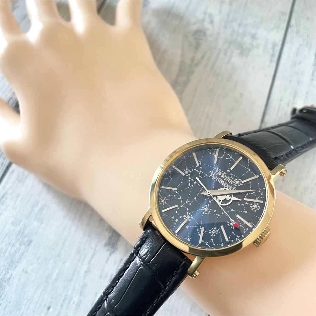 Vivienne Westwood(ヴィヴィアンウエストウッド)の【電池交換済】vivienne ヴィヴィアン  腕時計 オーブハンド ネイビー レディースのファッション小物(腕時計)の商品写真