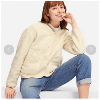 ユニクロ(UNIQLO)のユニクロ　フリースノーカラージャケット(ノーカラージャケット)