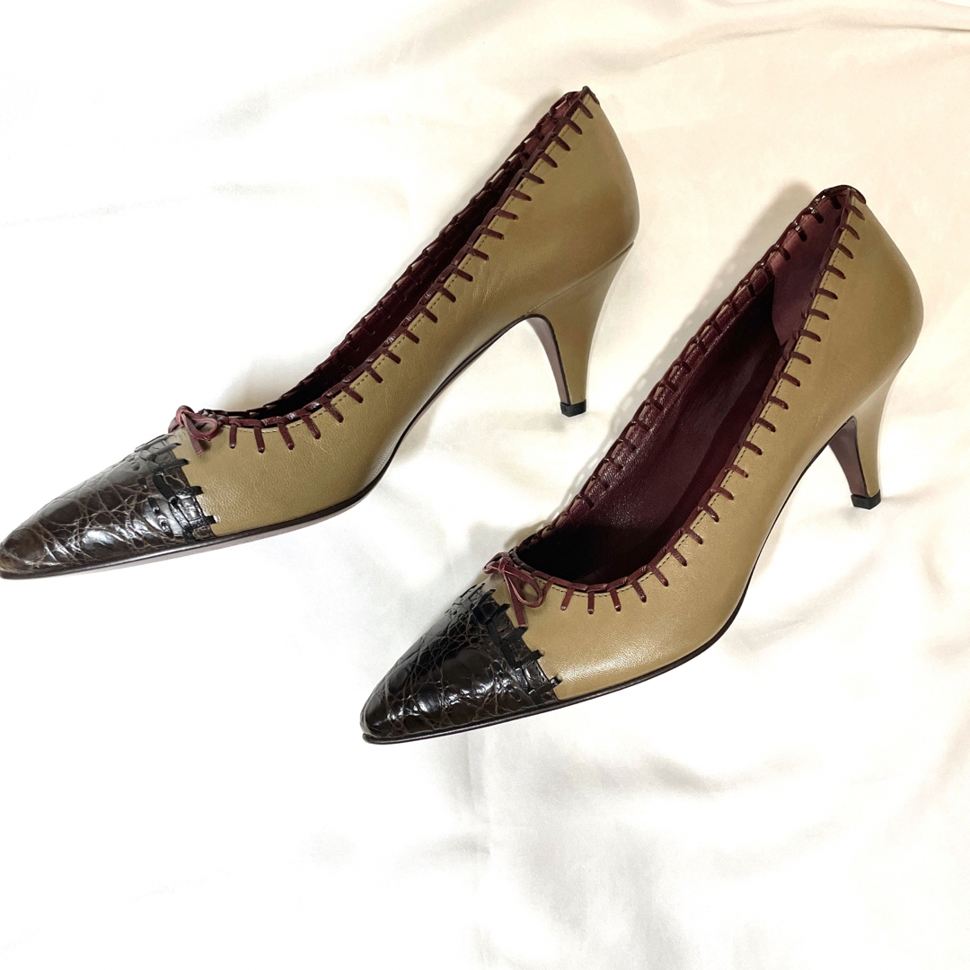 極美品 PRADA プラダ ステッチ リボン 型押し レザー エナメル パンプス