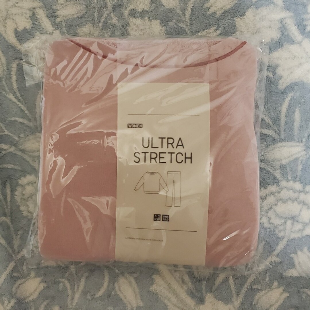 UNIQLO(ユニクロ)の【新品未使用】ユニクロ ウルトラストレッチセット  XL ピンク レディースのルームウェア/パジャマ(ルームウェア)の商品写真