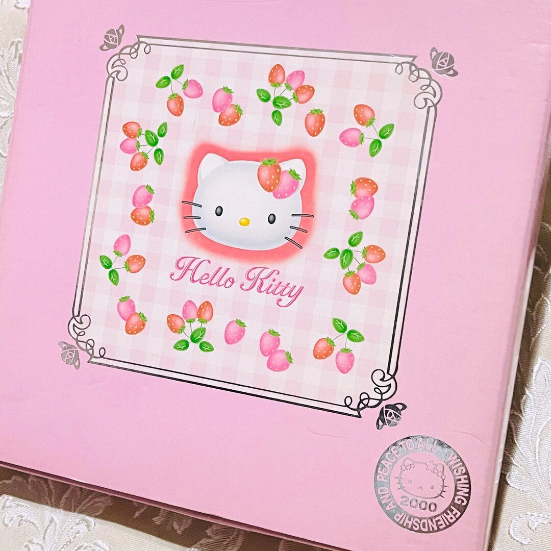 ハローキティ - 激レア☆新品ハローキティいちご2000年絵皿☆フォーク