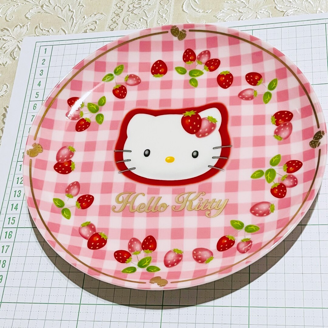 ハローキティ - 激レア☆新品ハローキティいちご2000年絵皿☆フォーク