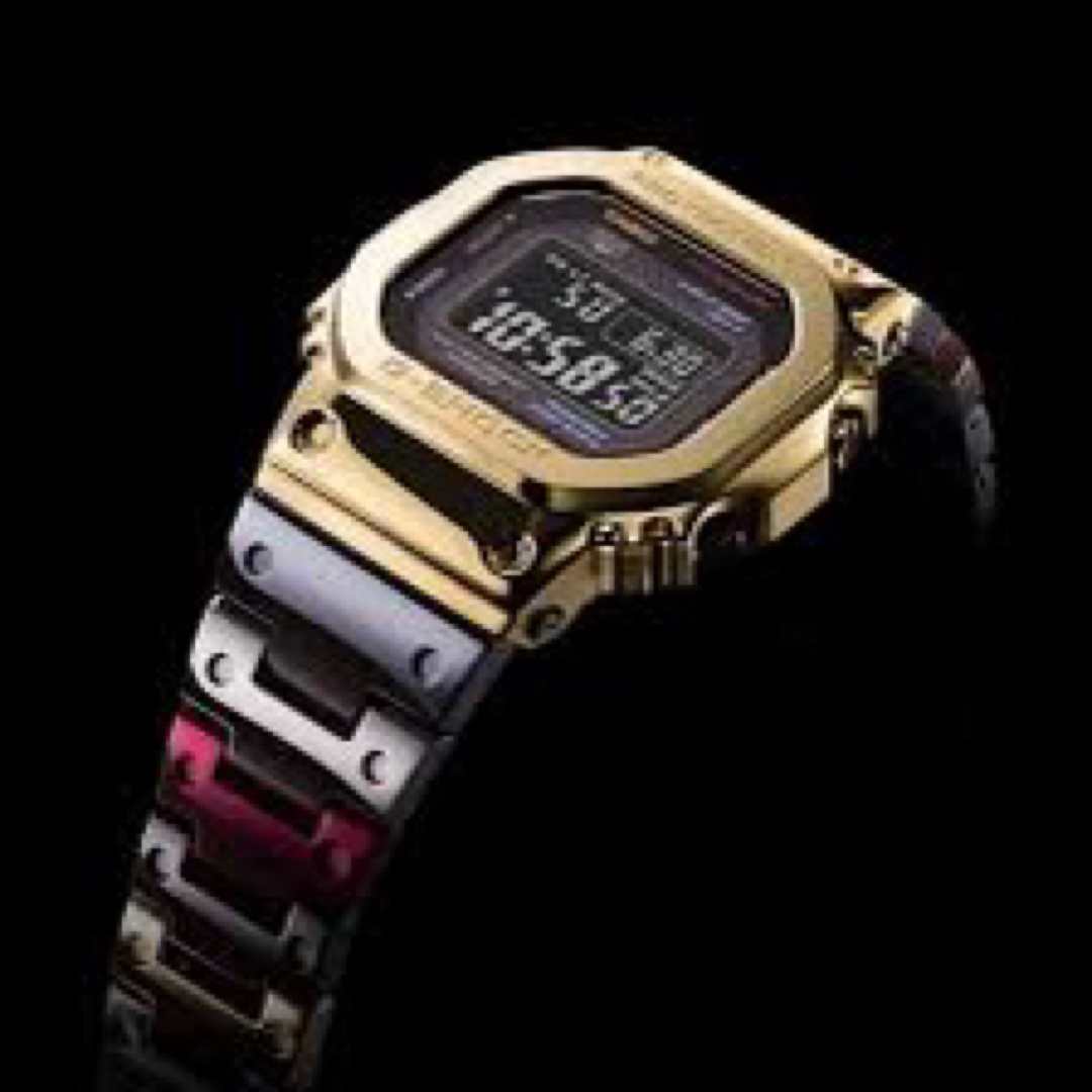 G-SHOCK(ジーショック)のCASIO G-SHOCK GMW-B5000TR-9  メンズの時計(腕時計(デジタル))の商品写真