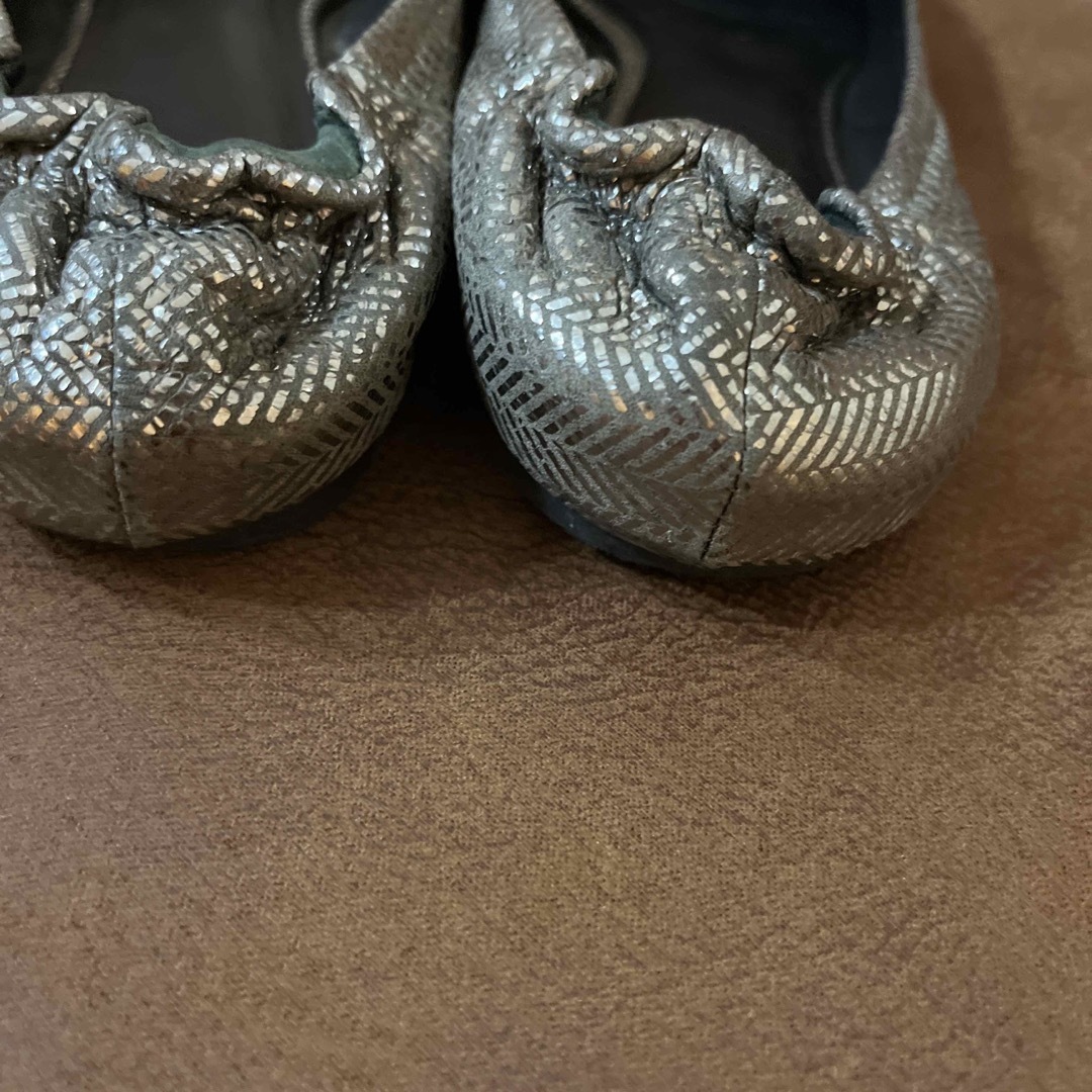 Tory Burch(トリーバーチ)のトリーバーチ　フラットシューズ　22 22.5 バレエシューズ レディースの靴/シューズ(ハイヒール/パンプス)の商品写真