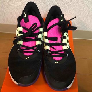 ★ おしゃれ！色鮮やか！未使用！ナイキ NIKE テニスシューズ25.5cm