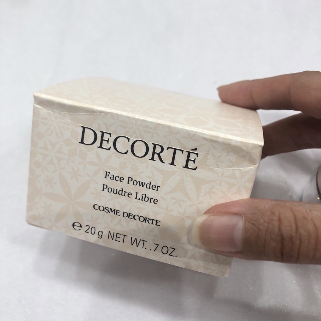 COSME DECORTE(コスメデコルテ)の新品未使用 コスメデコルテフェイスパウダー#10ミスティーベージュ コスメ/美容のベースメイク/化粧品(フェイスパウダー)の商品写真