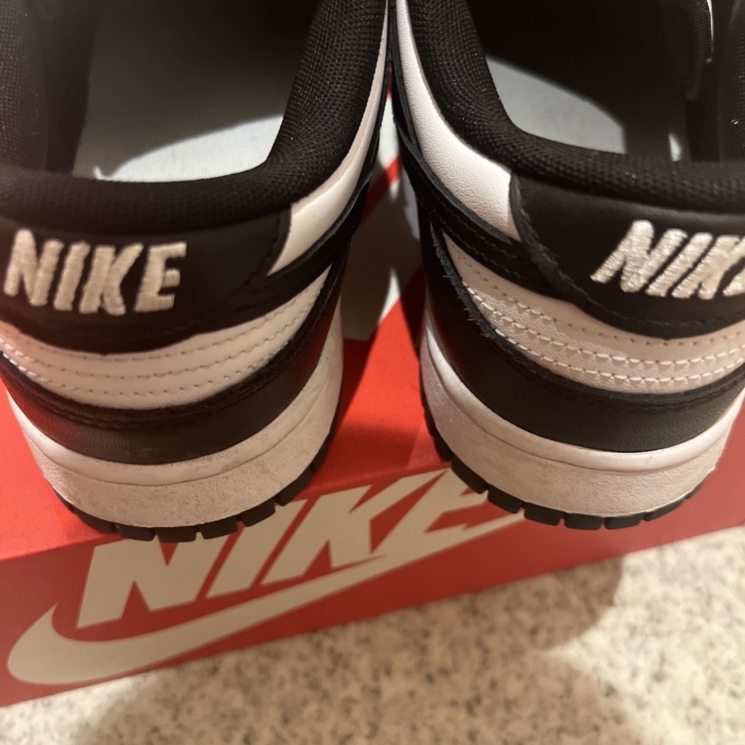 NIKE(ナイキ)のNike Dunk Low Retro White Black メンズの靴/シューズ(スニーカー)の商品写真