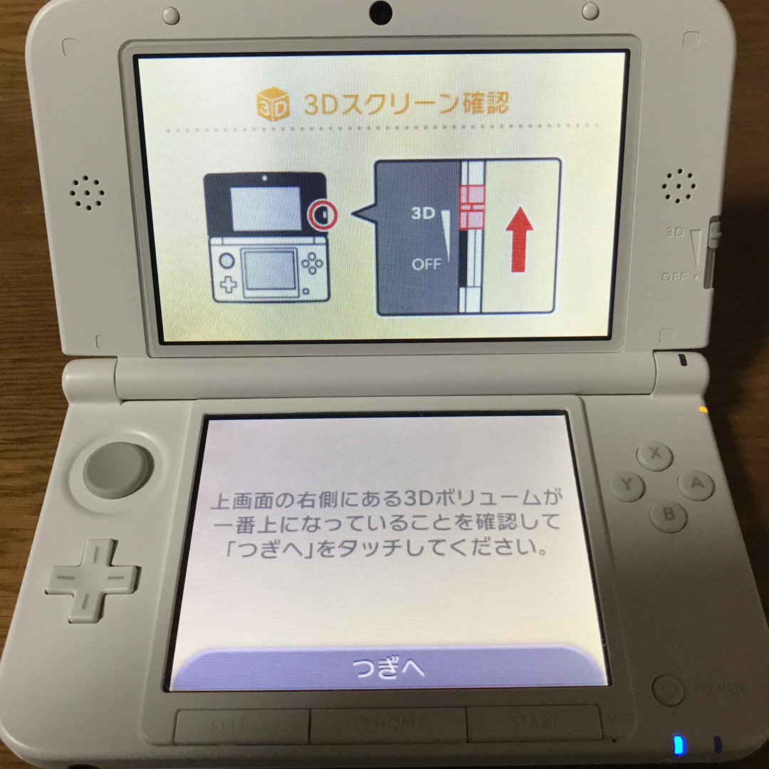 Nintendo 3DS  LL 本体ミント/ホワイト 3