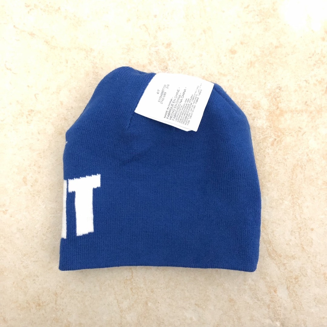 NIKE(ナイキ)の【新品】NIKE  リバーシブル ニット帽 ビーニー　ニットキャップ ブルー 青 メンズの帽子(ニット帽/ビーニー)の商品写真
