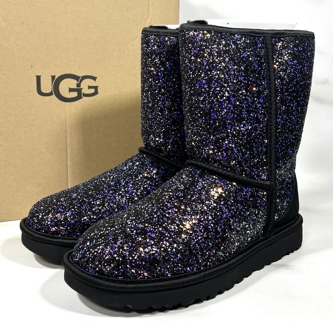 【新品未使用】UGG クラッシック コスモス ムートン ブーツ 黒 紫 25.0ちゃん’sSHOP