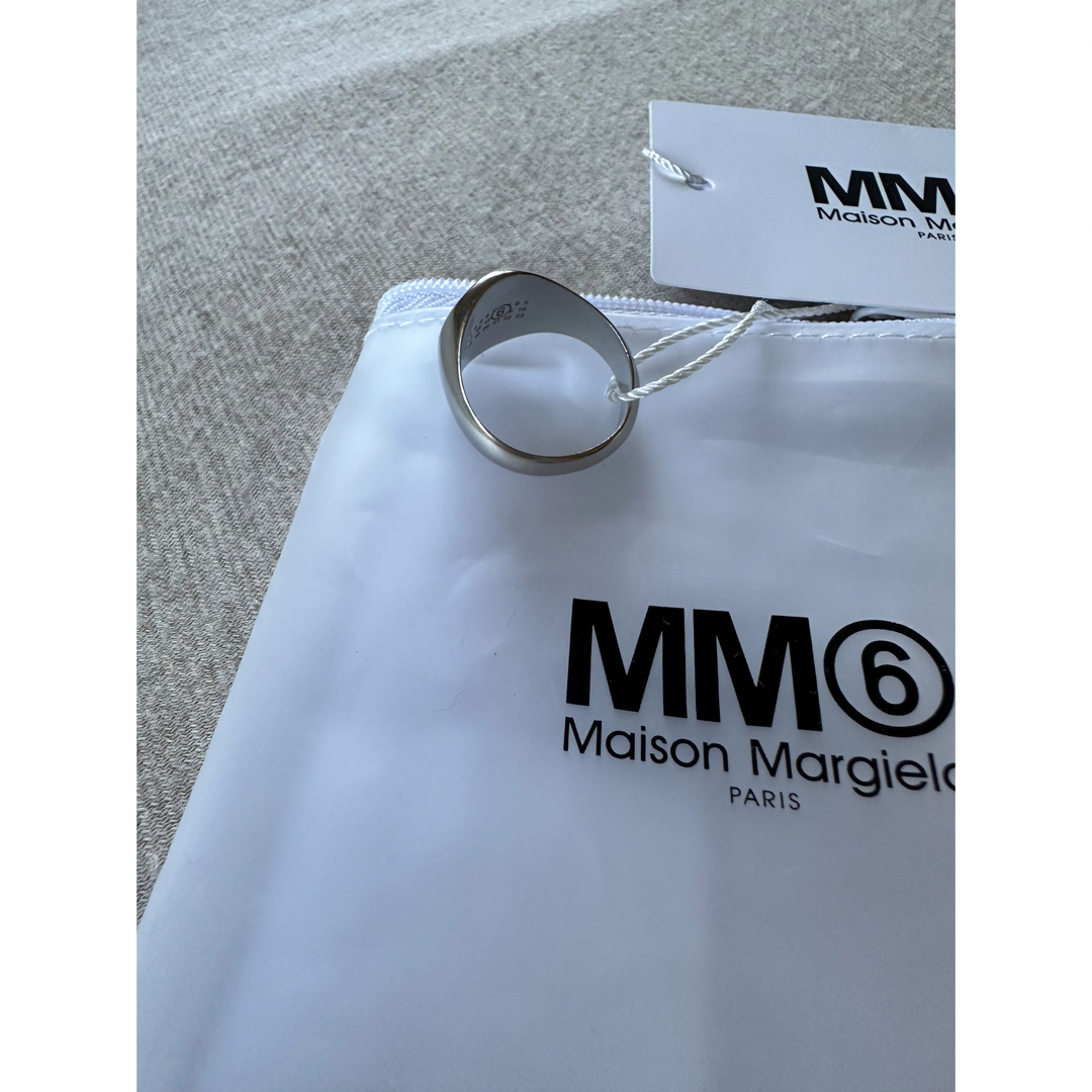 2新品 メゾン マルジェラ MM6 オーバル シュバリエ リング シルバー