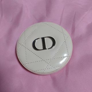 ディオール(Dior)のディオール　フェイスパウダー(フェイスカラー)