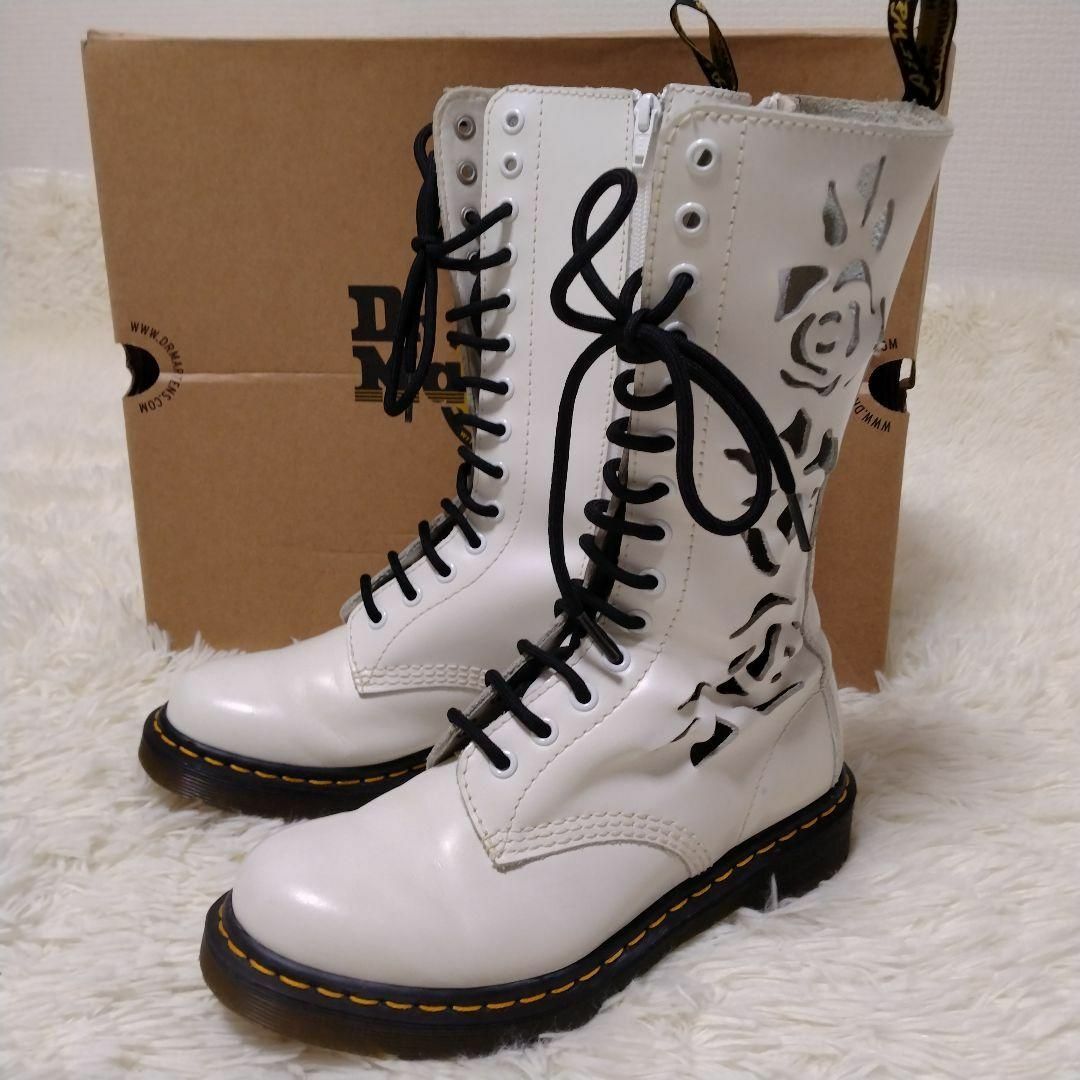 Dr.Martens ROSIE 14ホールブーツ UK4 ホワイト