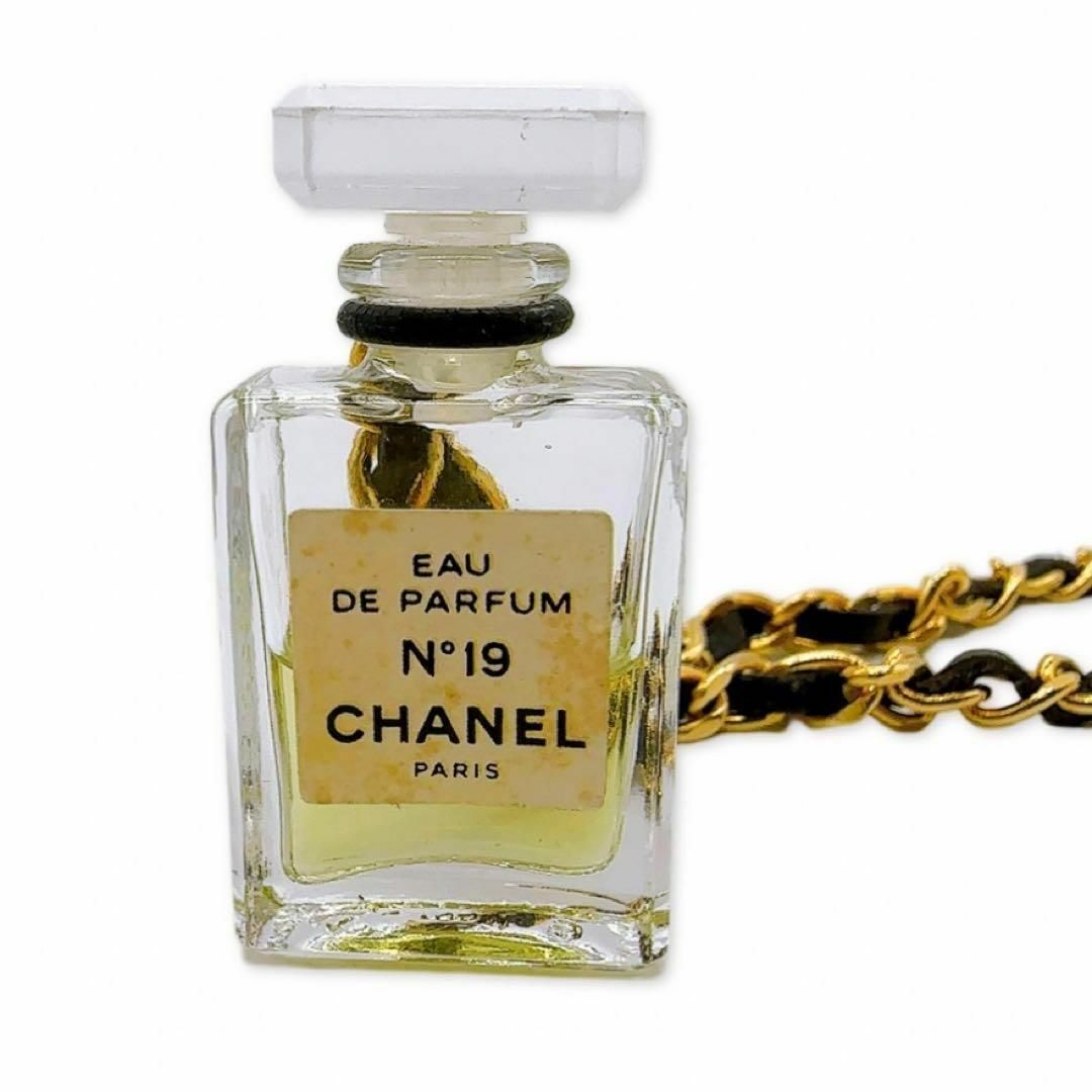 CHANEL - 一点物 CHANEL EAU DE PARFUM N°19 チェーンネックレスの通販