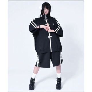 レフレム(REFLEM)のレフレム　チャイナハーフパンツ　ブラック×ホワイト　新品&完売品(その他)