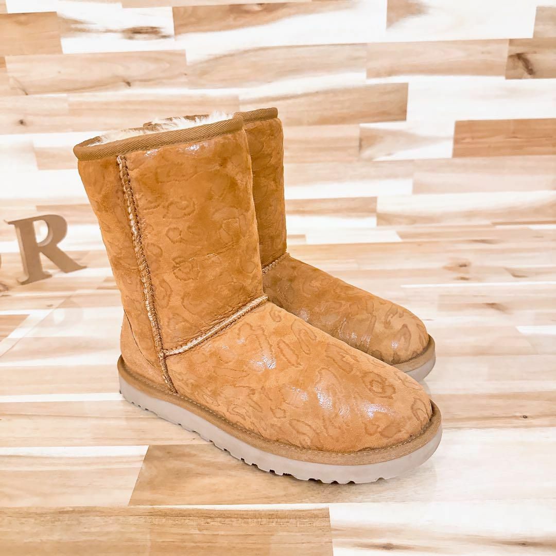 UGG ムートンブーツ　キャメル