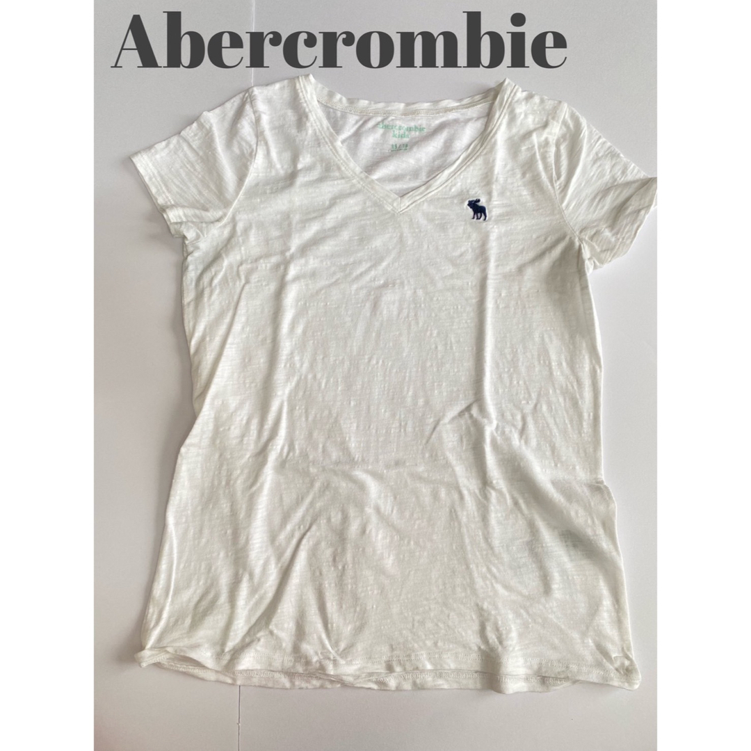 Abercrombie&Fitch(アバクロンビーアンドフィッチ)のアバクロ　Tシャツ　半袖　Ｖネック　アメリカ古着　160  キッズ/ベビー/マタニティのキッズ服男の子用(90cm~)(Tシャツ/カットソー)の商品写真