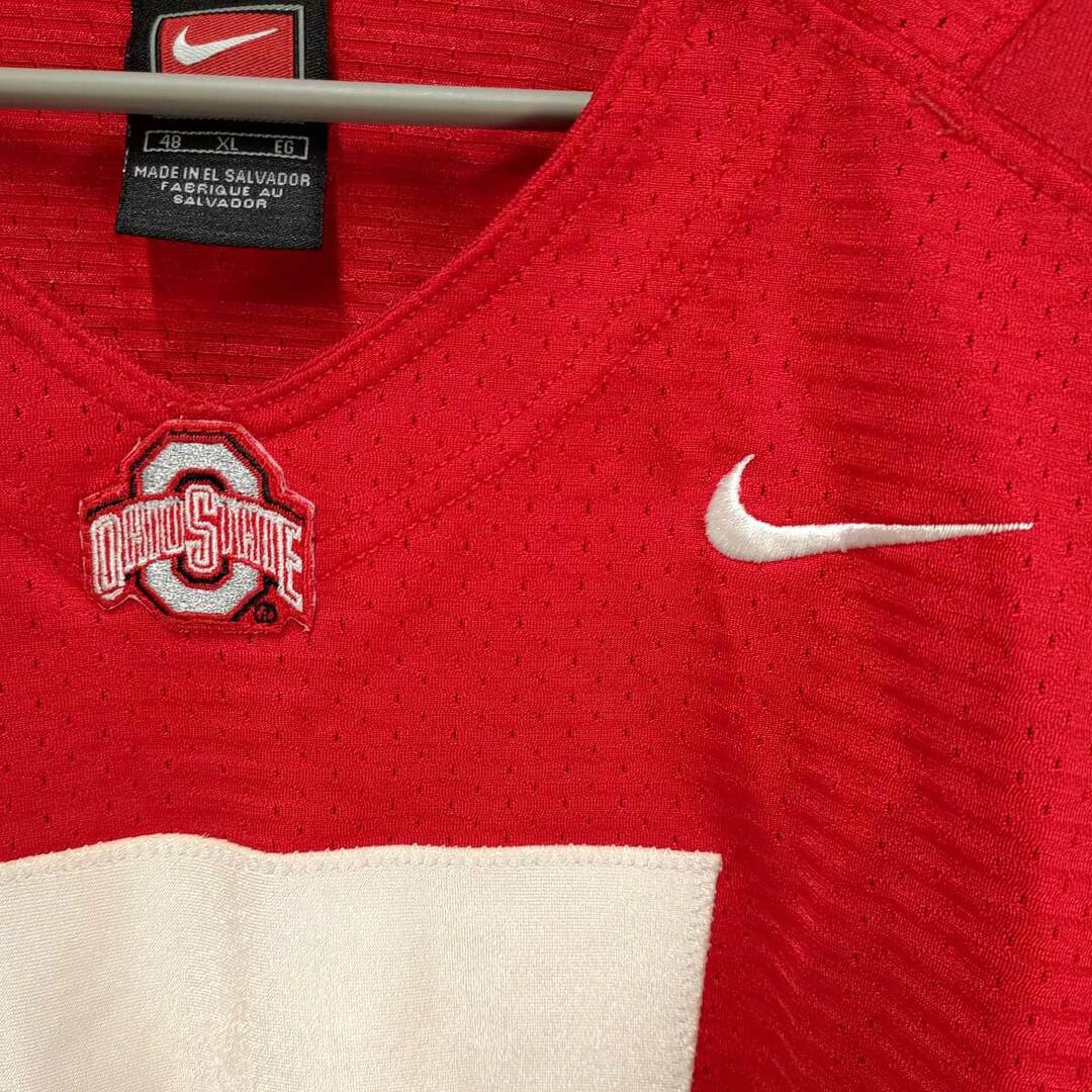 NIKE(ナイキ)のナイキ オハイオ州立大学バックアイズ Ohio State Buckeyes NCAA オーセンティック ジャージ #7 XL メンズ NIKE アメフト スポーツ/アウトドアのスポーツ/アウトドア その他(バスケットボール)の商品写真