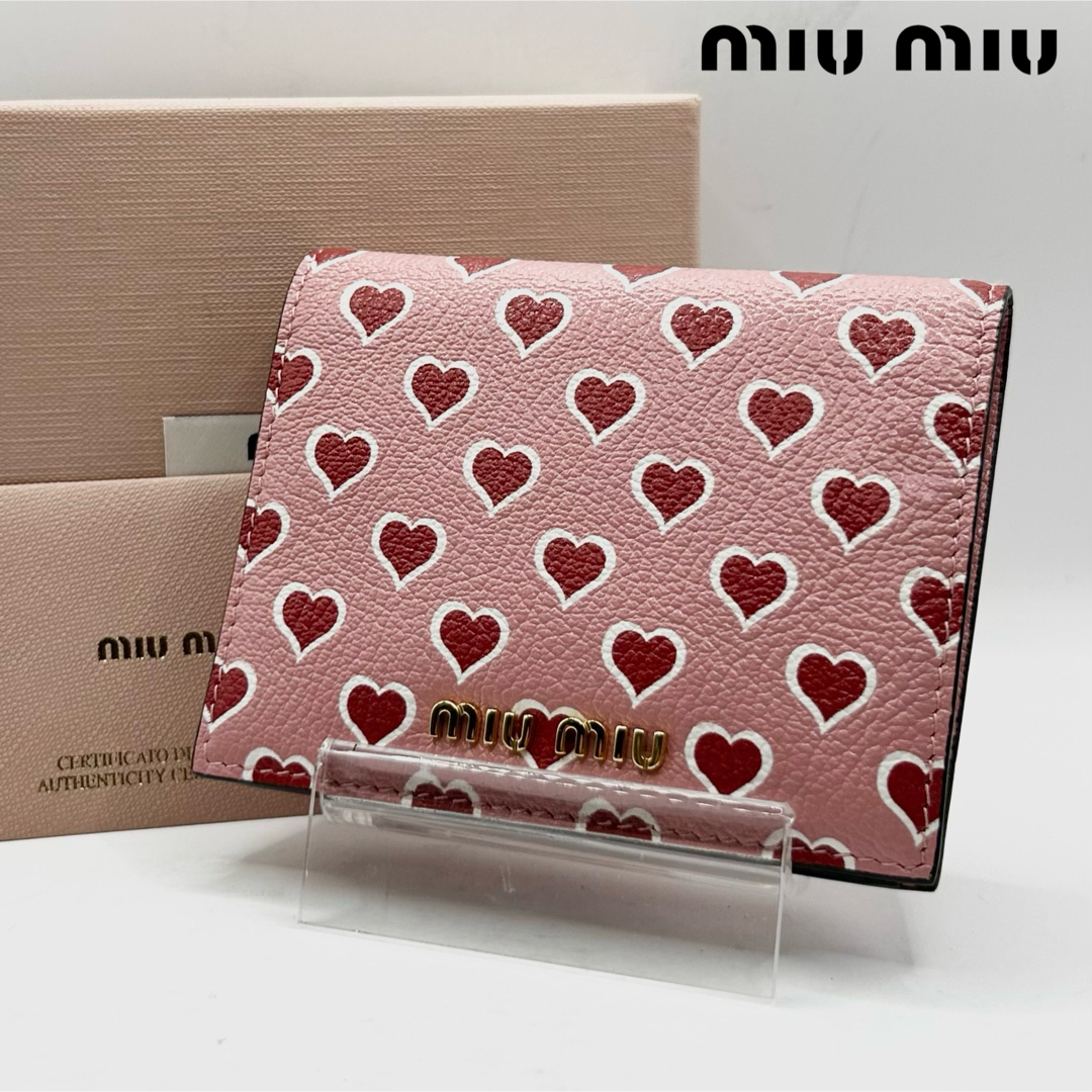 新品 MIU MIU マドラスレザー 二つ折り財布 ハート ゴールド金具 ピンク | フリマアプリ ラクマ