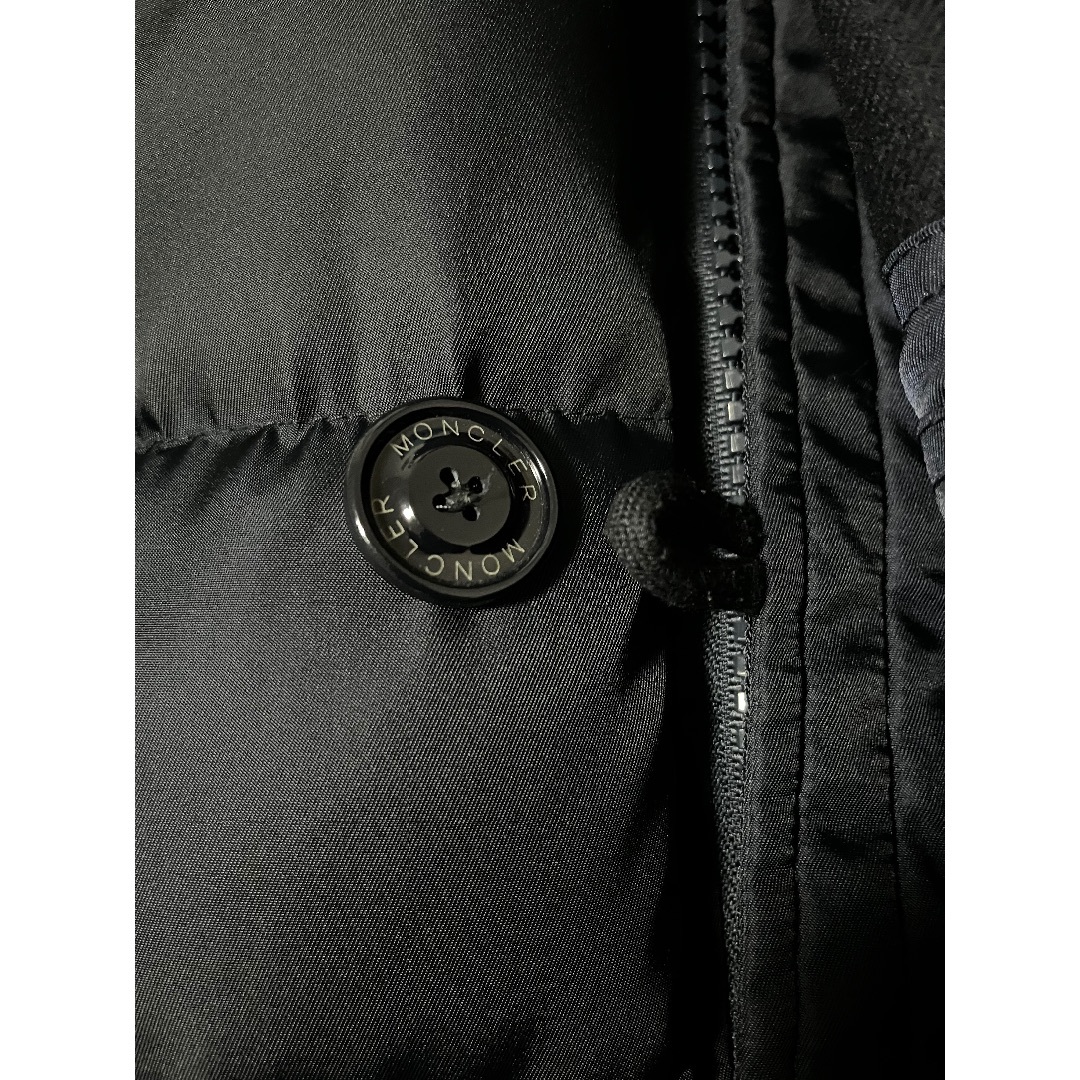 【極美品】モンクレール MONCLER サイズ0 ダウンジャケット