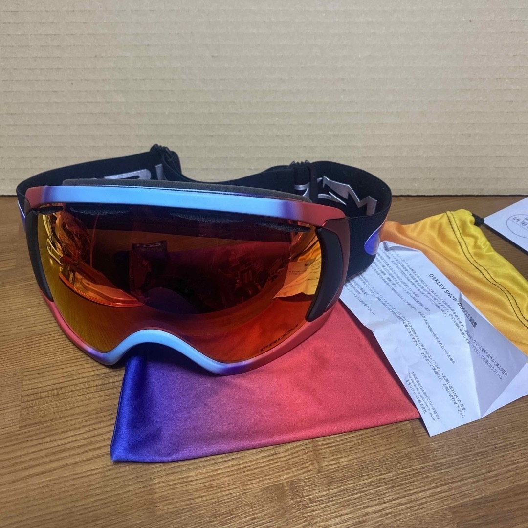 Oakley(オークリー)のオークリー  スノーゴーグル スポーツ/アウトドアのスノーボード(アクセサリー)の商品写真