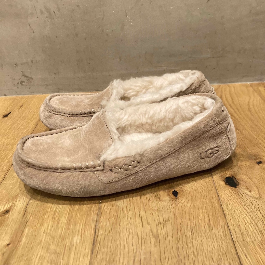 UGG アグ　アンスレー　23cm