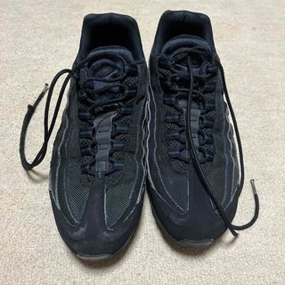 ナイキ(NIKE)のNIKE AIRMAX95 ナイキエアマックス  トリプルブラック　28.5 (スニーカー)