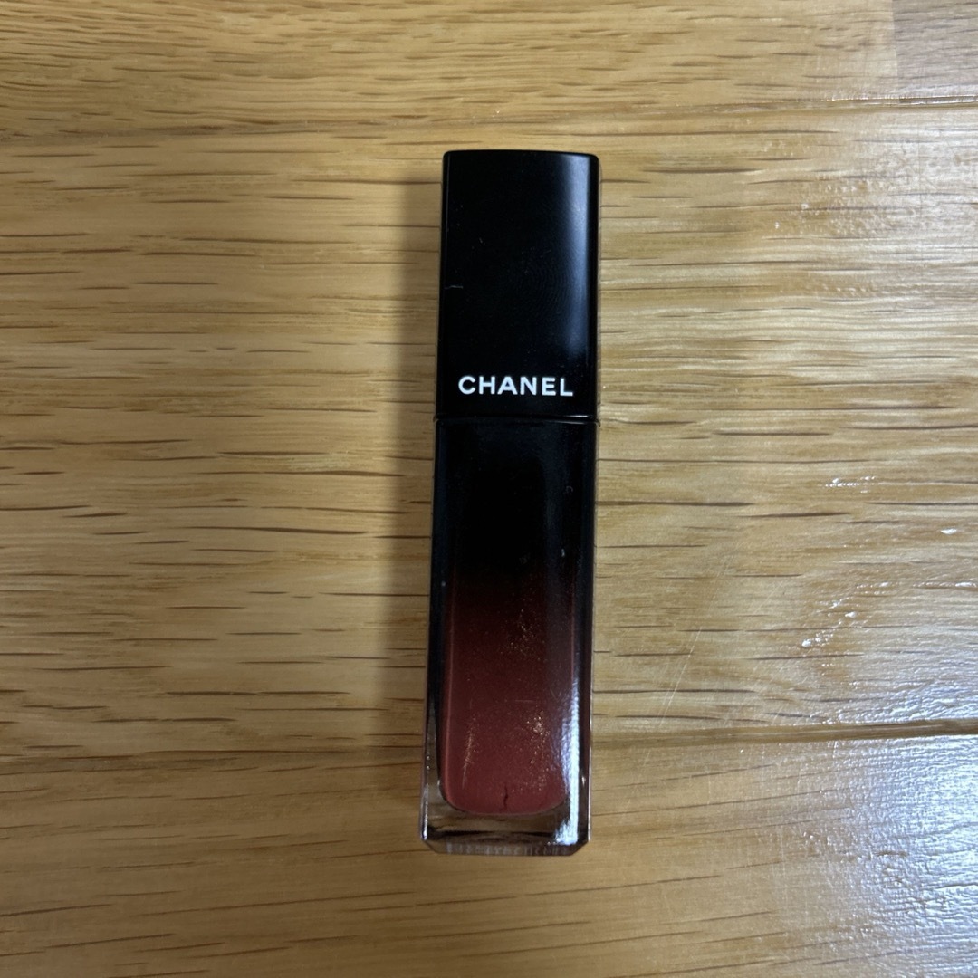 CHANEL(シャネル)のシャネル　ルージュアリュールラック65 コスメ/美容のベースメイク/化粧品(口紅)の商品写真