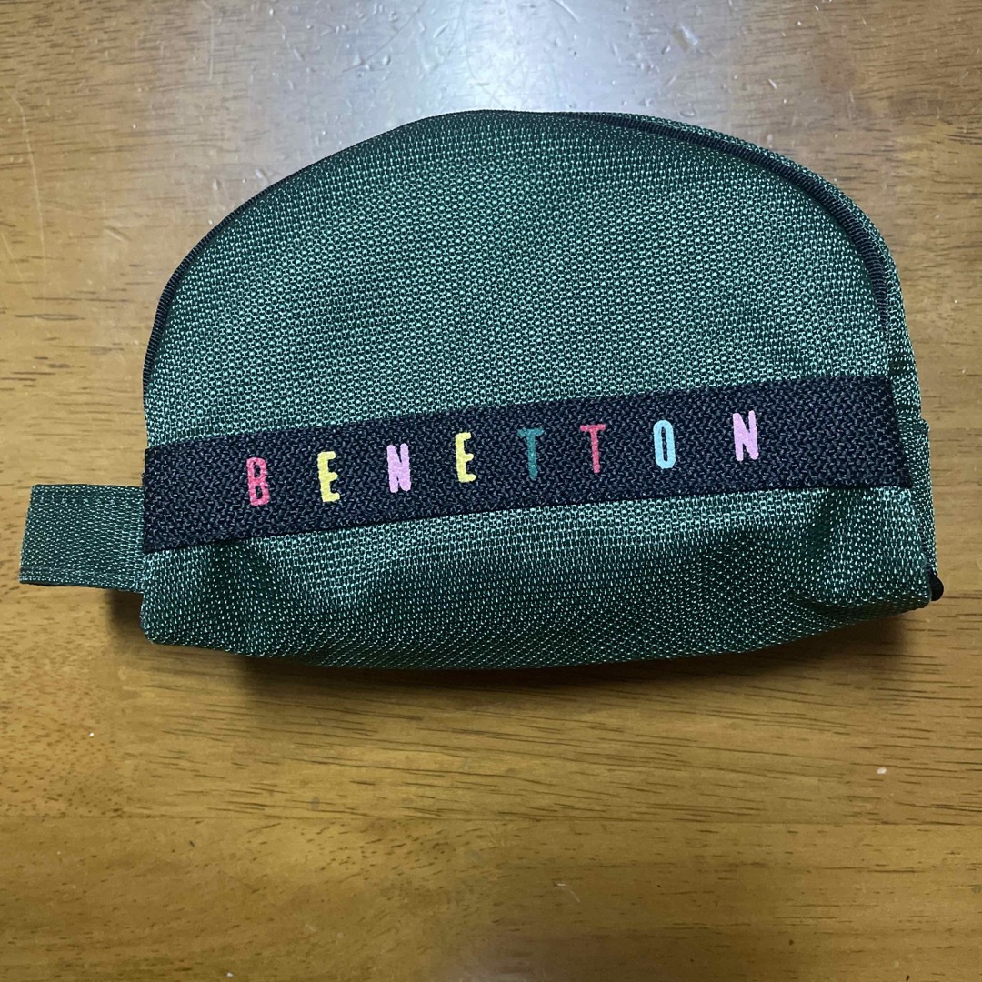 BENETTONベネトーン