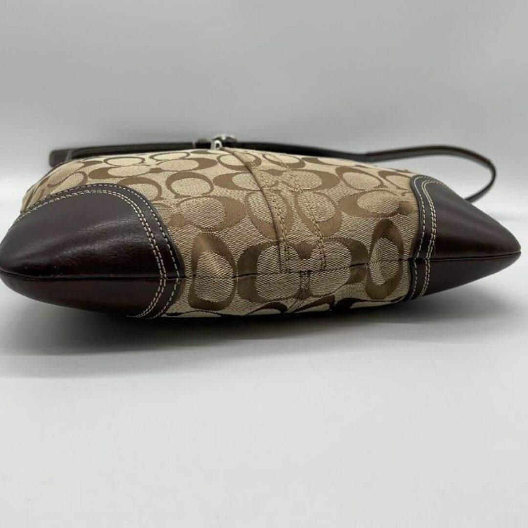 COACH - ✨️美品✨️COACH ショルダーバッグ シグネチャー サコッシュ