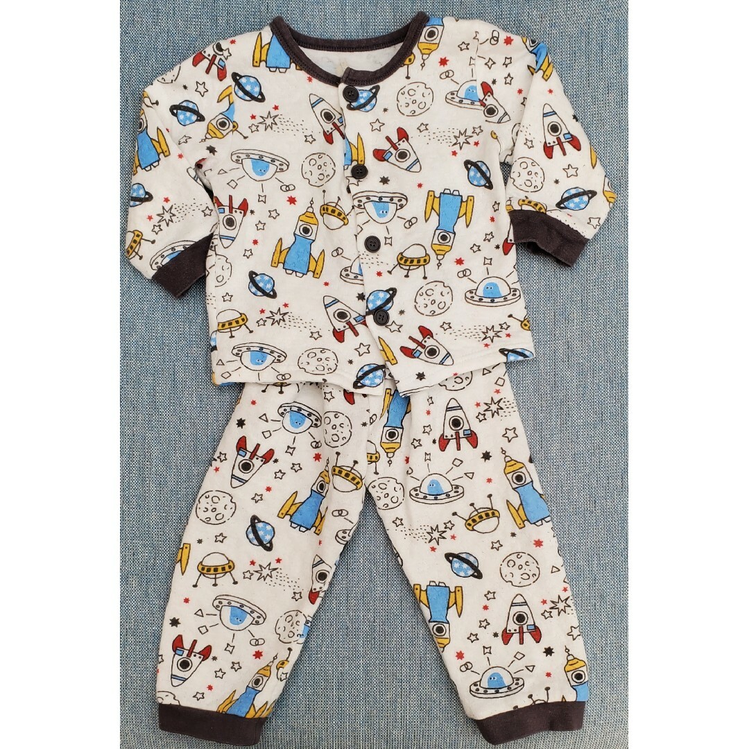 パジャマ キッズ/ベビー/マタニティのキッズ服男の子用(90cm~)(パジャマ)の商品写真