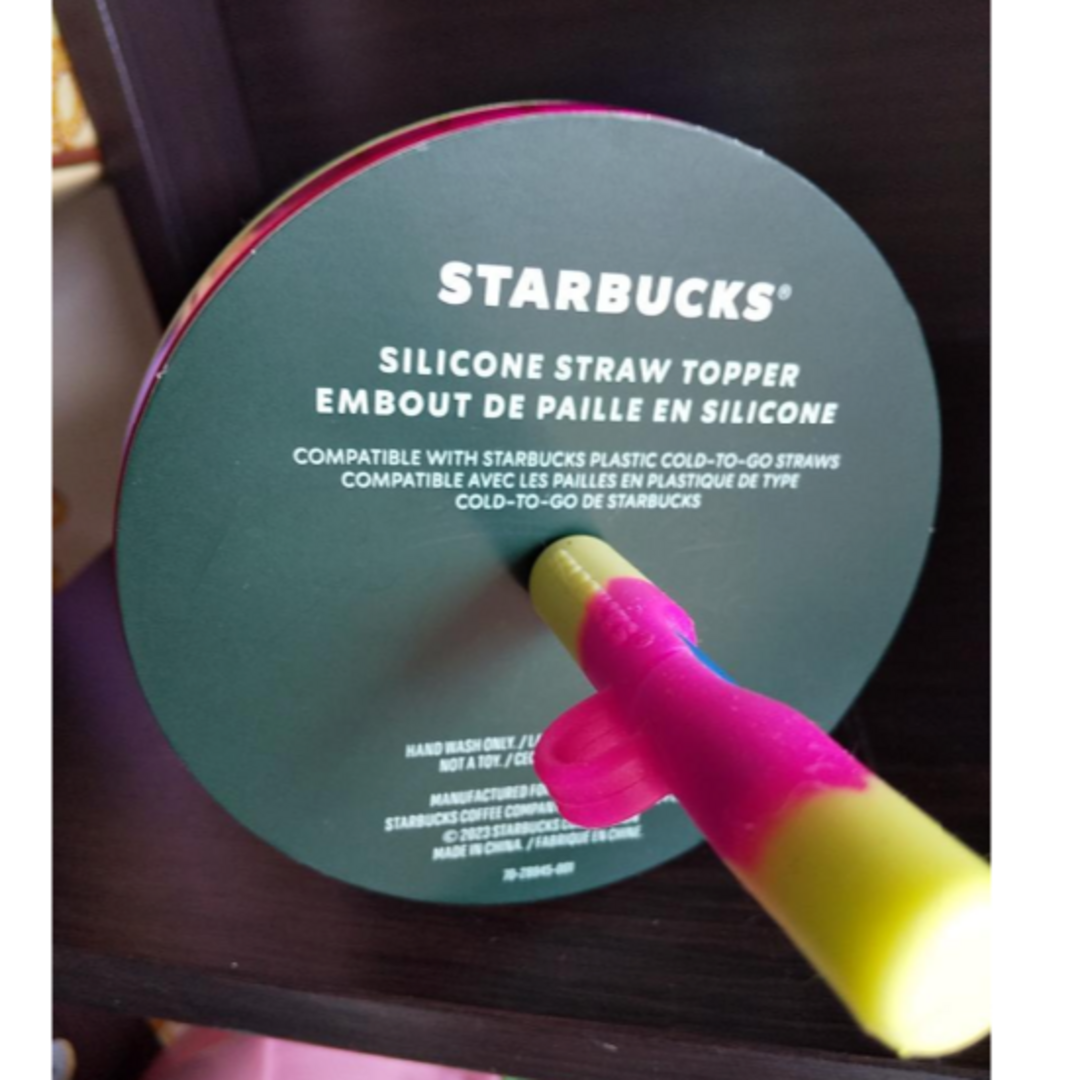 Starbucks - Starbucks アメリカ限定　タンブラー　カラーチェンジタンブラー 北米限定☆Starbucksカラーチェンジ！コールドカップ紫パープル