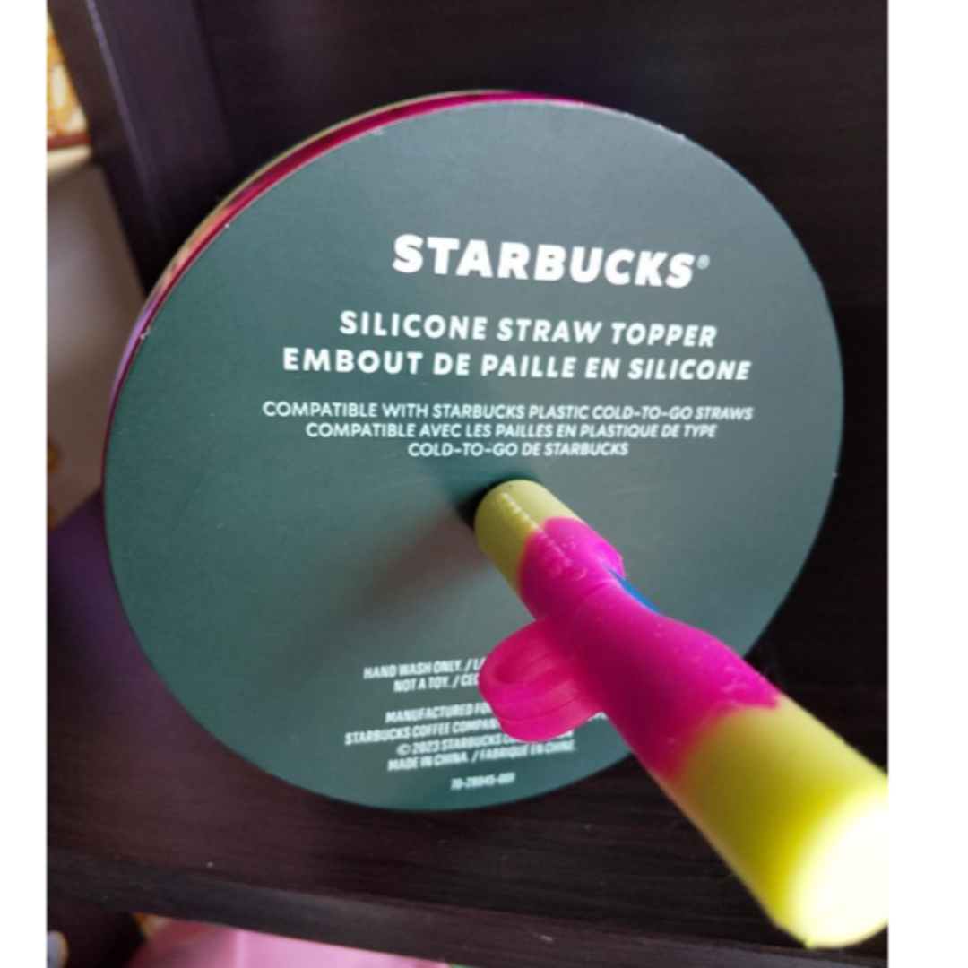 Starbucks(スターバックス)のStarbucks アメリカ限定　タンブラー　カラーチェンジタンブラー インテリア/住まい/日用品のキッチン/食器(タンブラー)の商品写真