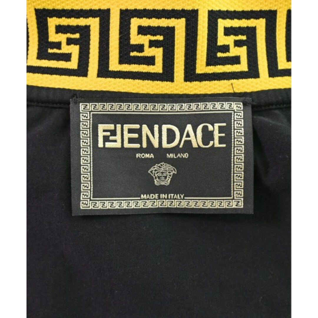 FENDI(フェンディ)のFENDI フェンディ Tシャツ・カットソー L 黒 【古着】【中古】 メンズのトップス(Tシャツ/カットソー(半袖/袖なし))の商品写真