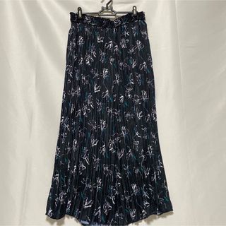ジユウクが高値で売れる!買取よりお得に自由区を売るなら フリマアプ