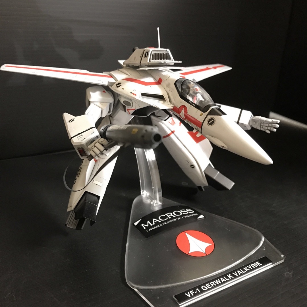 macros - ハセガワ VF-1J ガウォーク バルキリー プラモデル完成品の