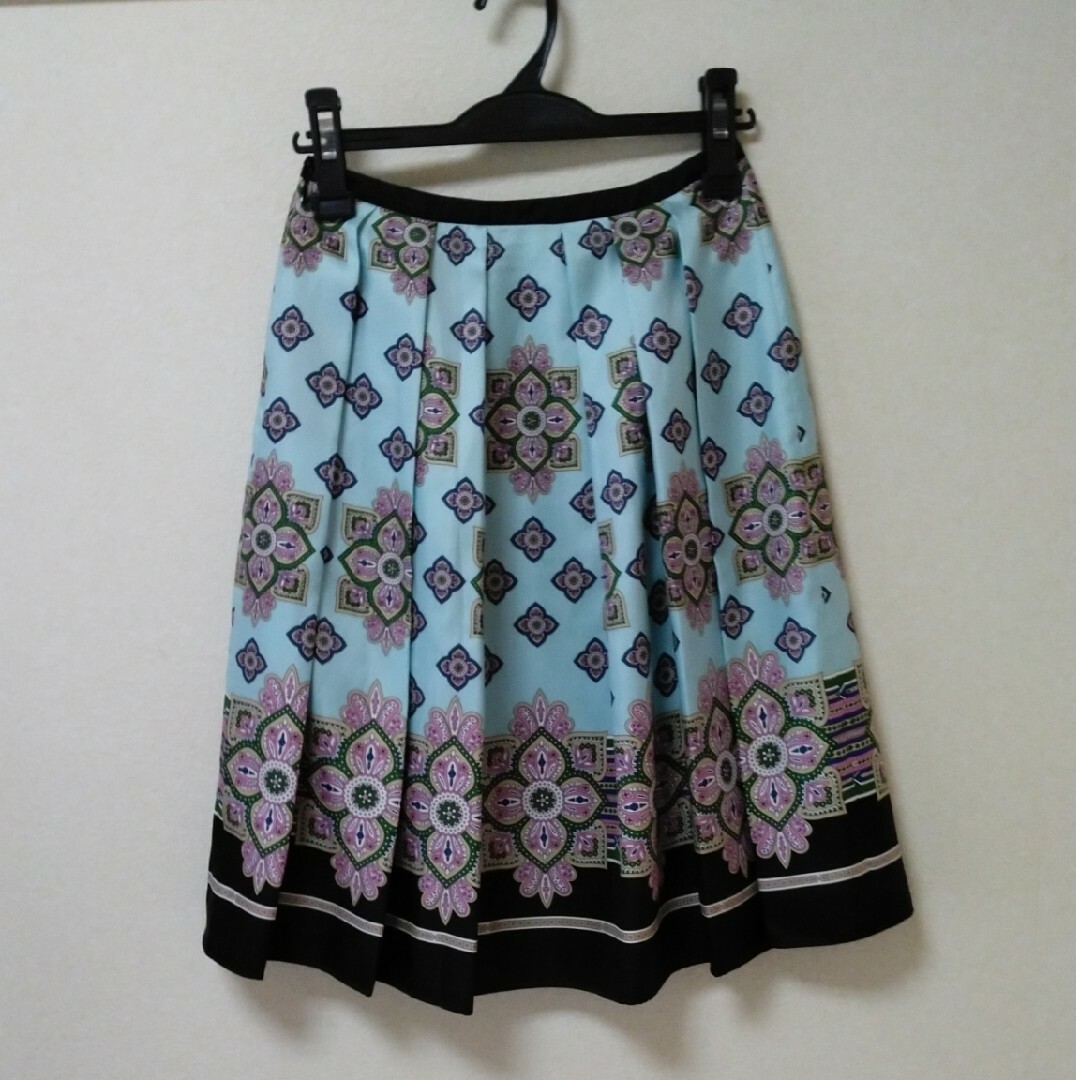 EPOCA(エポカ)のEPOCAのスカート レディースのスカート(ひざ丈スカート)の商品写真