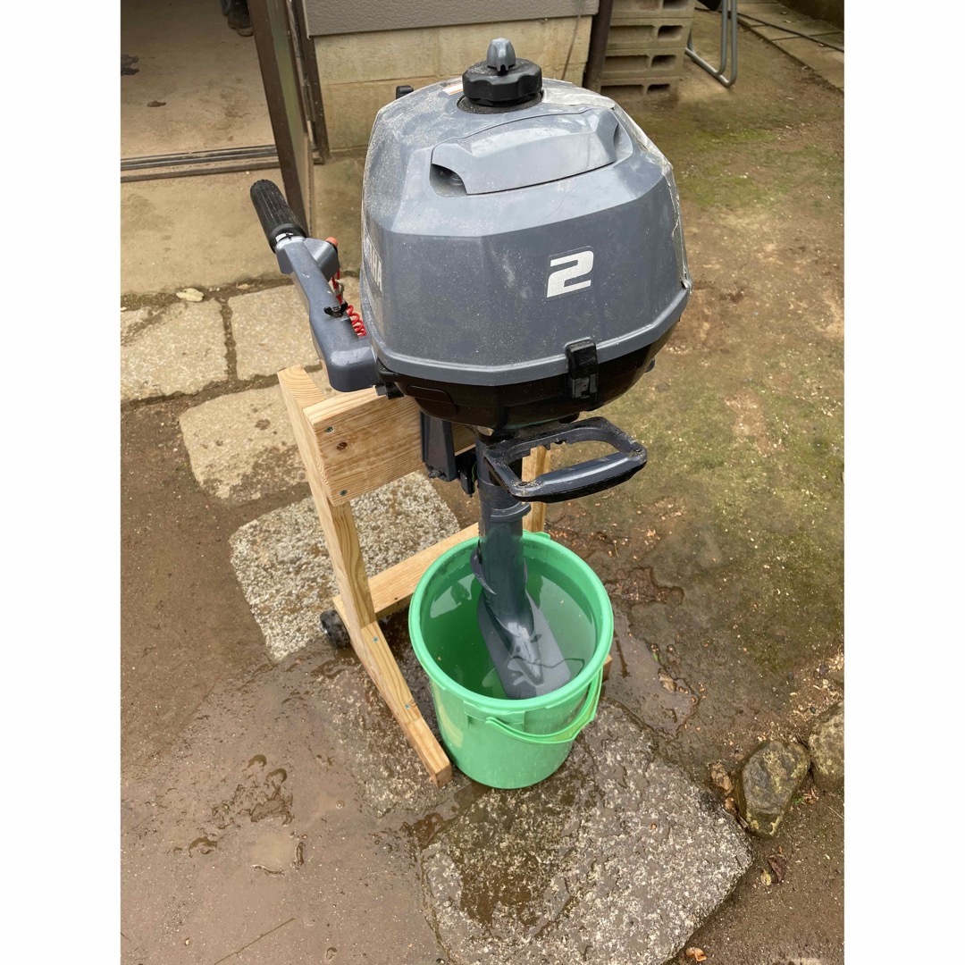 船外機スタンド!完成品!送料無料!