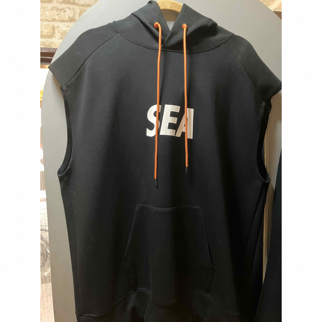 EVERLAST × wind and sea  ノースリーブ　フーディ