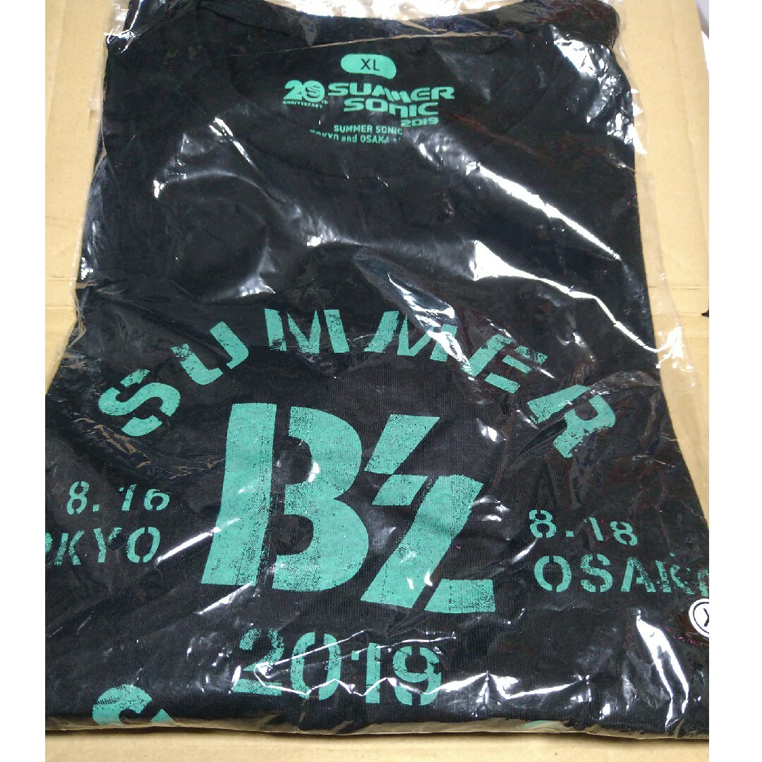 B'z　SUMMER　SONIC　Tシャツ　XLサイズ　新品　早いもの勝ち エンタメ/ホビーのタレントグッズ(ミュージシャン)の商品写真
