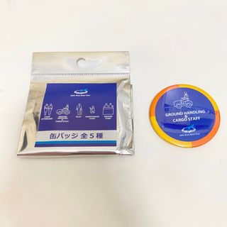 ANABlueBase 缶バッジ　グランドハンドリング(航空機)