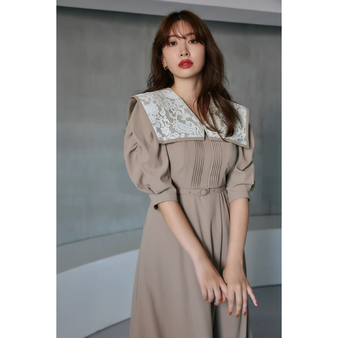 Vyronas Lace Collar Dress Herlipto