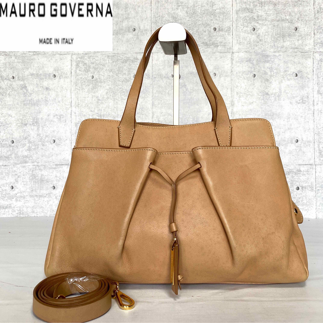 【美品】MAURO GOVERNA BLACK トリヨンレザー ハンドバッグ