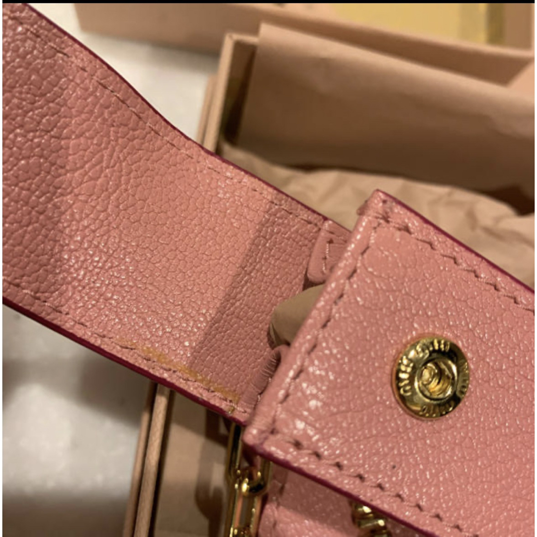 MIU MIU - MIUMIUリップケースキーホルダーの通販 by りんりん MIU MIU - MIUMIUリップケースキーホルダーの通販 by りんりん