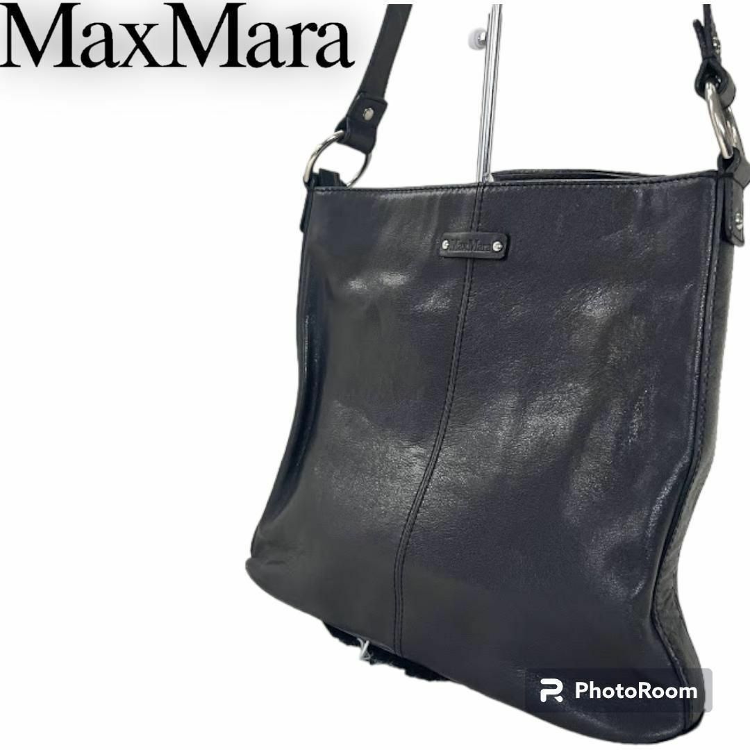 Max Mara(マックスマーラ)のマックスマーラ ブラック　トートバッグ　ブランドロゴ　レザー　ポーチ　サコッシュ レディースのバッグ(ハンドバッグ)の商品写真