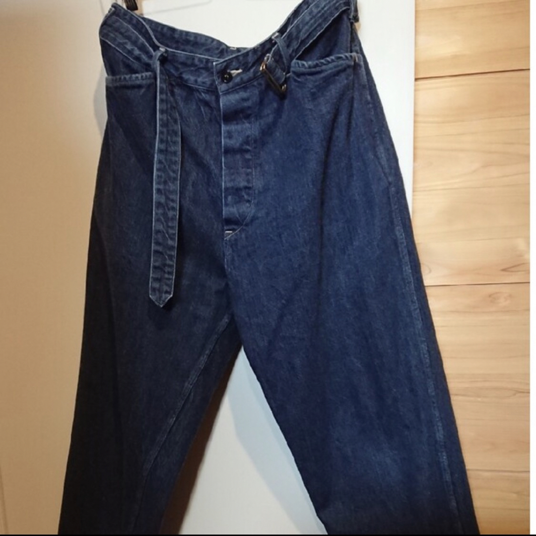 COMOLI(コモリ)のcomoli 20aw デニムジャケット ベルテットパンツ メンズのパンツ(デニム/ジーンズ)の商品写真