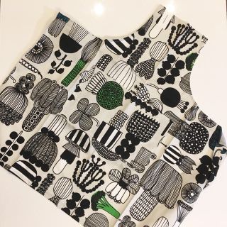 マリメッコ(marimekko)のmarimekko マリメッコ 定番人気のエプロン プータルフリンパルハート(テーブル用品)