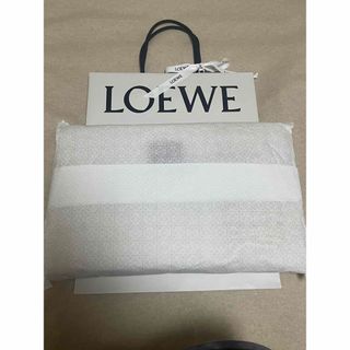 美品 ロエベ LOEWE カシミヤ100%マフラー チェック柄