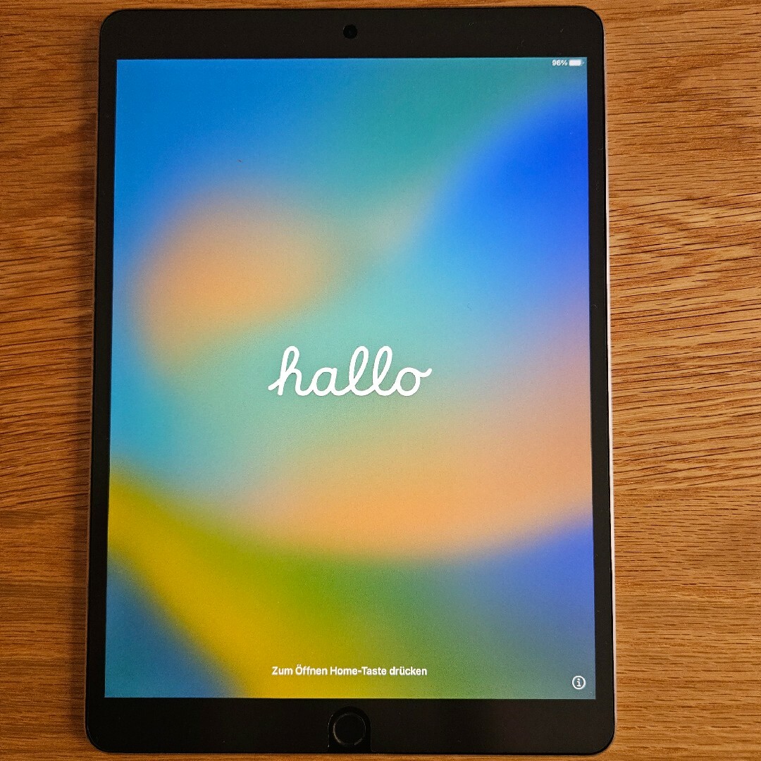 グレー系iPad Pro 10.5インチ Wi-Fi 64GB スペースグレイ ペン付き
